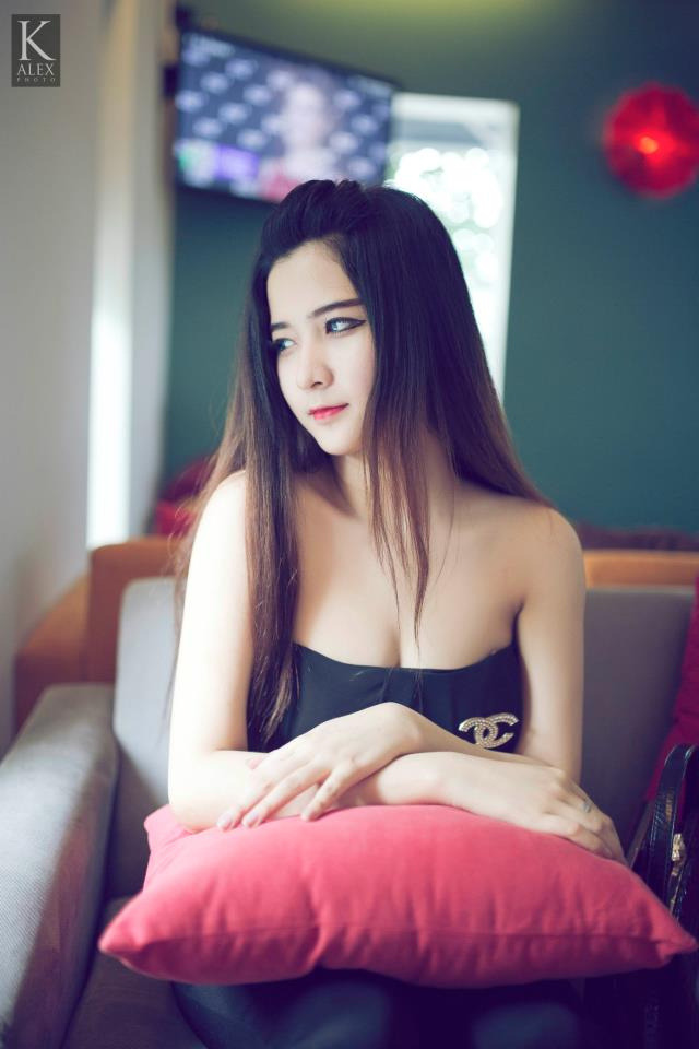 免费看伦理片